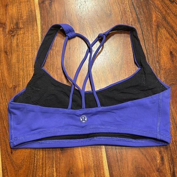 Lululemon Free To Be Bra
Bruised Berry - Picture 4 of 5